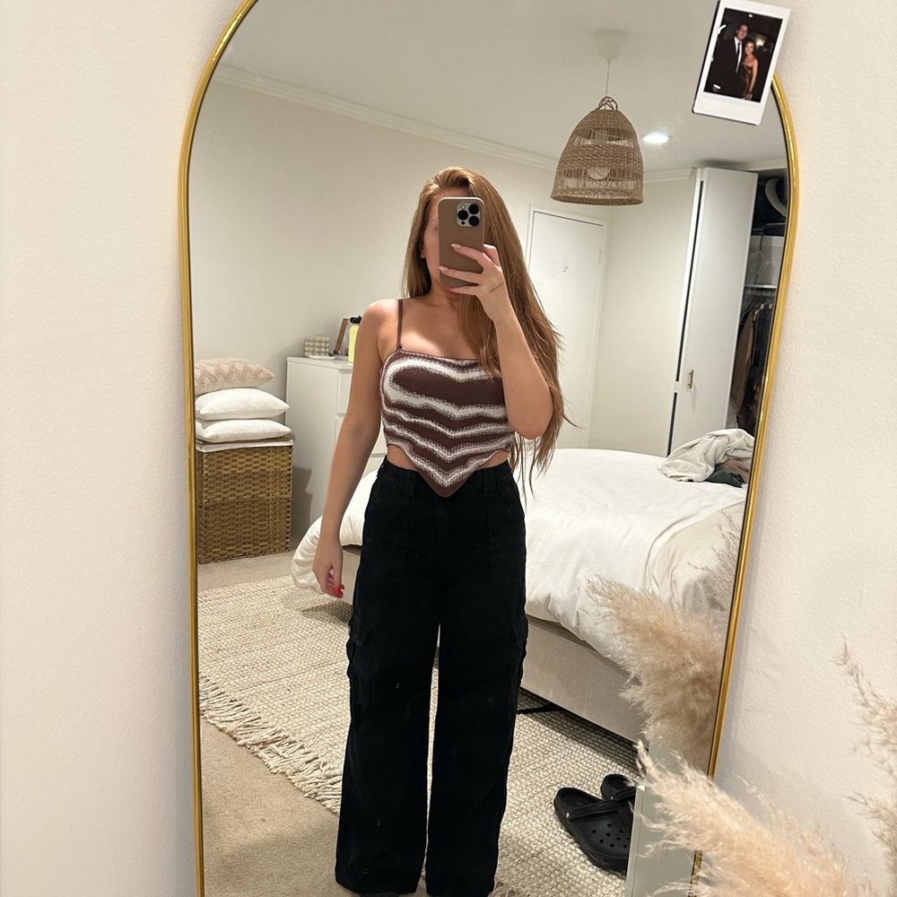 Brown Knit Crop Top 🤎